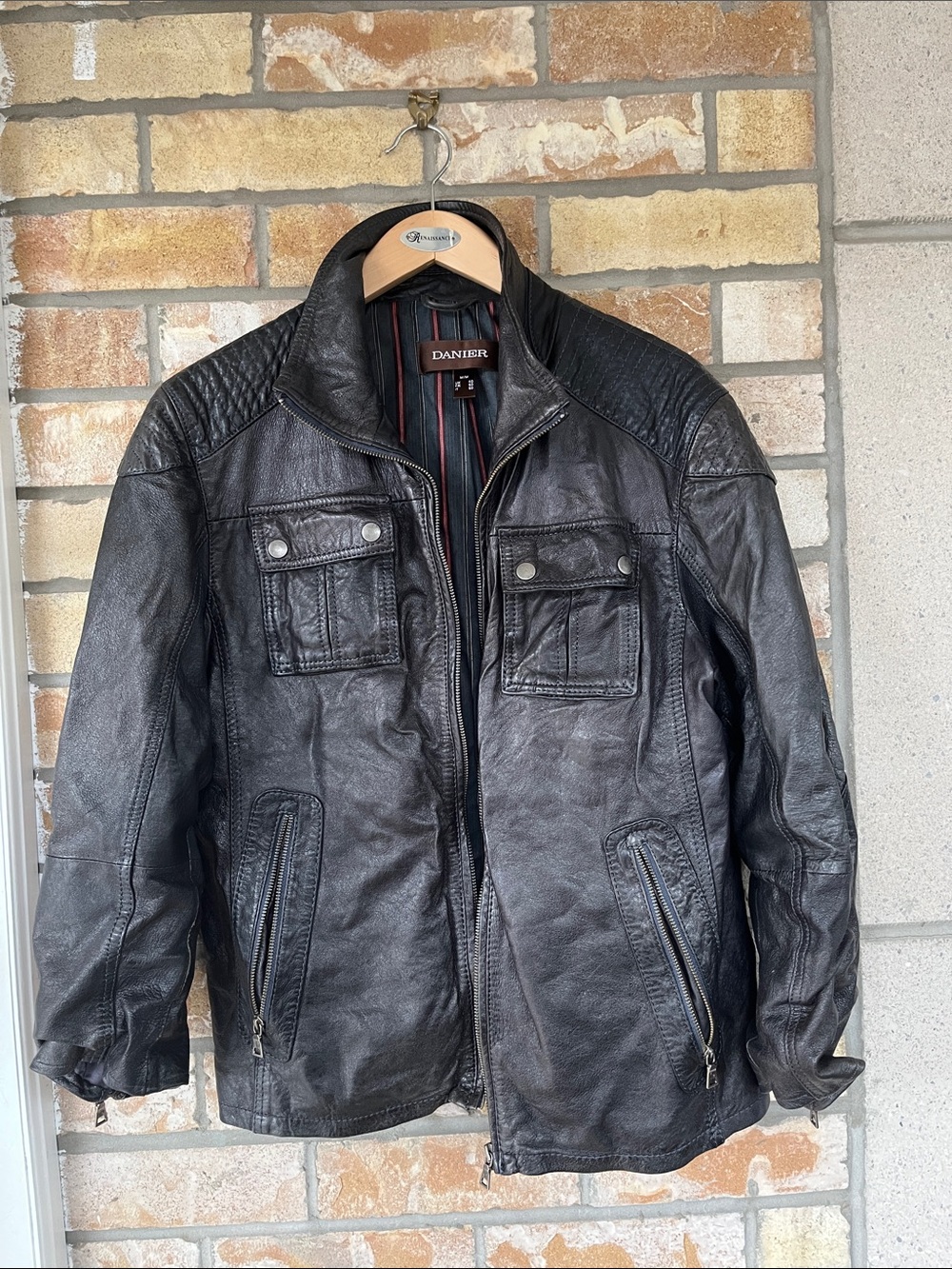 Danier Leather Jacket size m